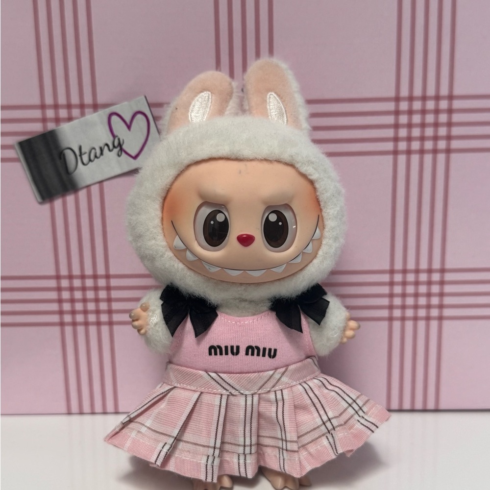 Labubu Miu outfit